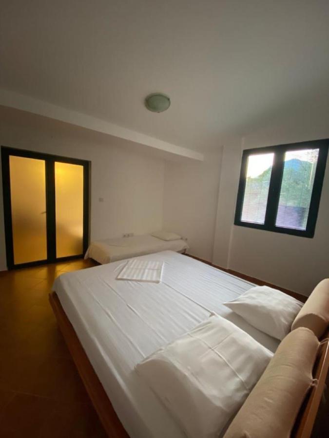 Villa Lutovac Budva Bagian luar foto