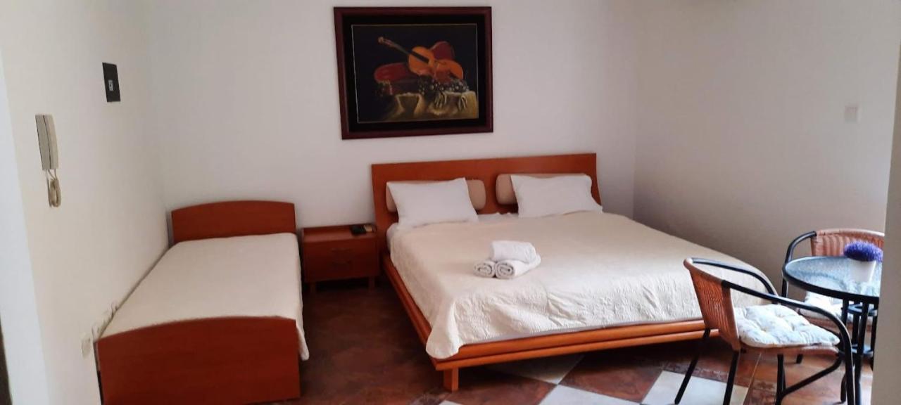 Villa Lutovac Budva Bagian luar foto